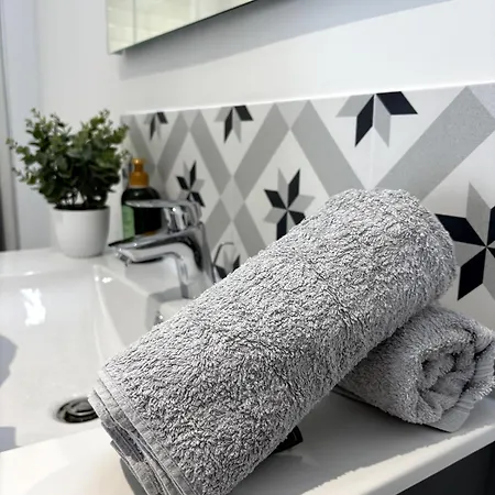 La Toulousaine - Petite Maison Chic Et Cosy Avec Parking Prive Holiday home