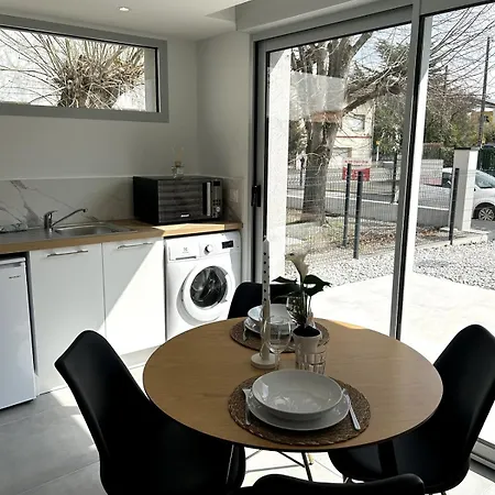 Holiday home La Toulousaine - Petite Maison Chic Et Cosy Avec Parking Prive Toulouse